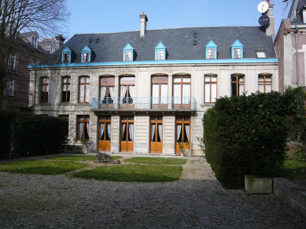 Hotel Particulier Des Canonniers Saint-Quentin  Zewnętrze zdjęcie