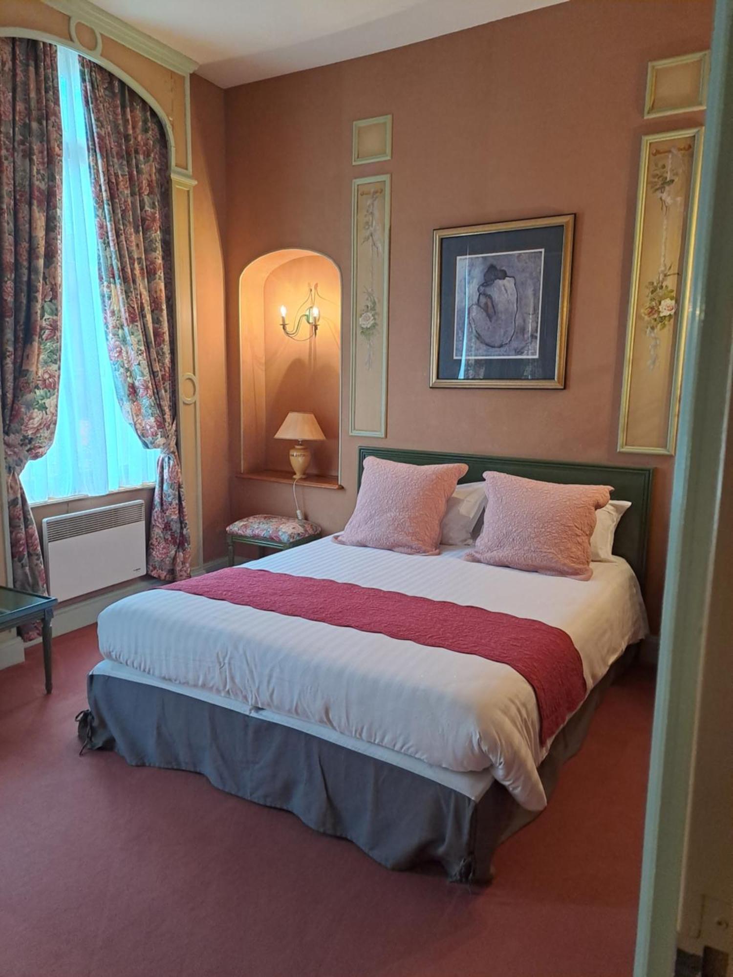 Hotel Particulier Des Canonniers Saint-Quentin  Zewnętrze zdjęcie
