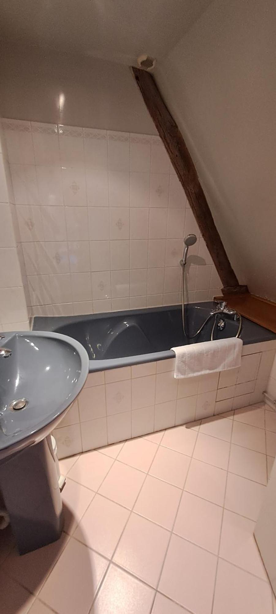 Hotel Particulier Des Canonniers Saint-Quentin  Zewnętrze zdjęcie